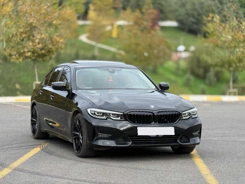 BMW 320i
